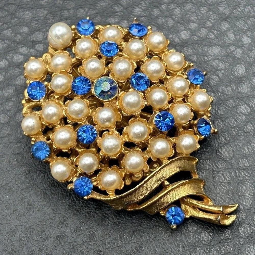 Vintage Gold Tone Blue Rhinestone Faux Pearl Brooch Pin Floral Statement